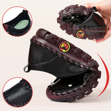 Ladda upp bild till gallerivisning, Slip-on skor för kvinnor med mjuk botten