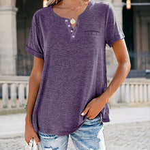 Ladda upp bild till gallerivisning, T-shirt med V-ringad ficka