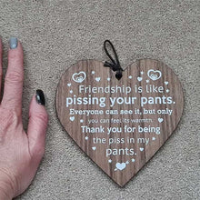 Ladda upp bild till gallerivisning, Vänskapdekorationer för julgran i trä