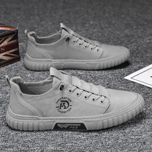 Ladda upp bild till gallerivisning, Alfabet sneakers