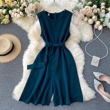 Ladda upp bild till gallerivisning, Dam Enfärgad Ärmlös Jumpsuit