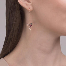 Ladda upp bild till gallerivisning, Eleganta hummingbird örhängen för kvinnor