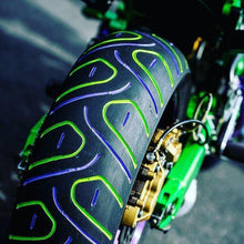 Ladda upp bild till gallerivisning, Magic vattentät däckfärgspenna