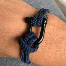 Ladda upp bild till gallerivisning, U-format Nylon flätat armband