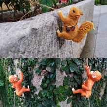 Ladda upp bild till gallerivisning, RepklÀttring Ekorre Resin Staty Figurine Ornament