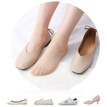 Ladda upp bild till gallerivisning, Rose lace socks