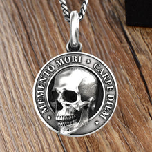 Ladda upp bild till gallerivisning, Skull Pendant