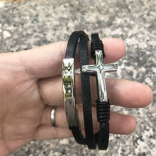 Ladda upp bild till gallerivisning, Korsflätat flerlagers läderarmband