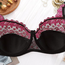 Ladda upp bild till gallerivisning, Plusstorlek broderad blommig behå