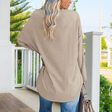 Ladda upp bild till gallerivisning, Enfärgad långärmad v-ringad topp