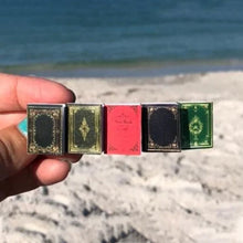 Ladda upp bild till gallerivisning, đđđđHĂ„rklĂ€mma i miniatyrbok