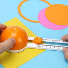 Ladda upp bild till gallerivisning, Enkel rund skärkniv i plast Modell