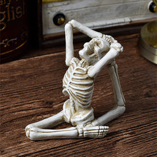 Ladda upp bild till gallerivisning, Unik Yoga Skelett Staty