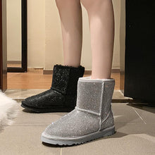 Ladda upp bild till gallerivisning, Varma vinterstövlar i hel strass