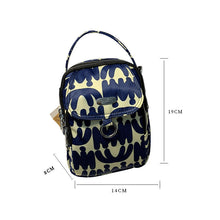 Ladda upp bild till gallerivisning, Crossbody-väska med nylontryck