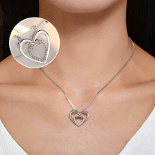 Ladda upp bild till gallerivisning, Infinity halsband med två hjärtan