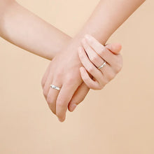 Ladda upp bild till gallerivisning, En kyss Sterling Silver Par Ringar Alla hjärtans dag presentguide
