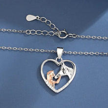 Ladda upp bild till gallerivisning, Tjej och häst halsband