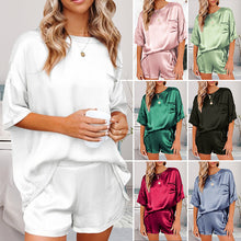 Ladda upp bild till gallerivisning, T-shirt och shorts pyjamas tvådelad set