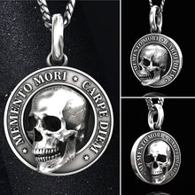 Ladda upp bild till gallerivisning, Skull Pendant