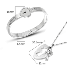 Ladda upp bild till gallerivisning, Hjärtlåsarmband och halsband