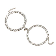 Ladda upp bild till gallerivisning, Magnetarmband med design