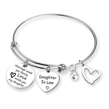 Ladda upp bild till gallerivisning, Daughter in Law Bracelet