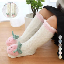 Ladda upp bild till gallerivisning, Baby Vinter Fluffy Fuzzy Slipper Sockor