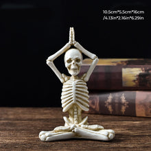 Ladda upp bild till gallerivisning, Unik Yoga Skelett Staty