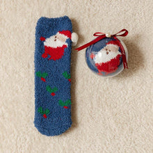 Ladda upp bild till gallerivisning, 🎄🧦Kreativ presentask med runda bollar och julstrumpor
