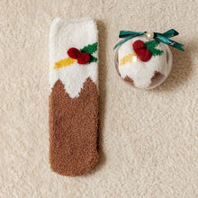 Ladda upp bild till gallerivisning, 🎄🧦Kreativ presentask med runda bollar och julstrumpor
