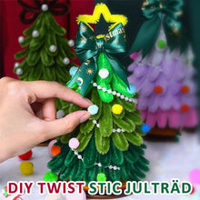 Ladda upp bild till gallerivisning, Twisted Stick Julgran
