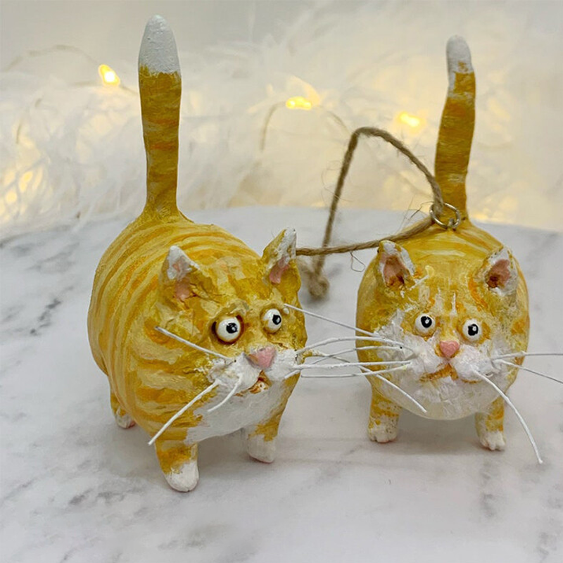 Kitty miniatyrskulptur