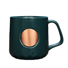 Ladda upp bild till gallerivisning, Starbucks kreativ mugg i brons
