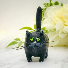 Ladda upp bild till gallerivisning, Kitty miniatyrskulptur
