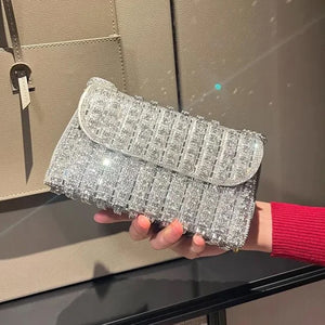 Ljus lyxig diamantväska