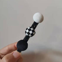 Ladda upp bild till gallerivisning, Hair Ball Duckbill Headdress Clip
