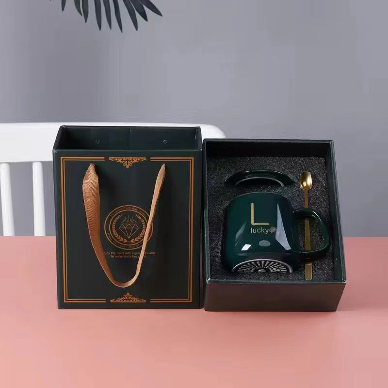Enkel och modern mugg