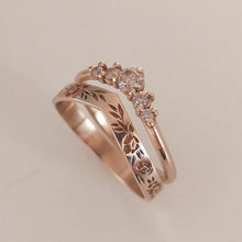 Ladda upp bild till gallerivisning, Elegant Enkel Ring med Blommönster
