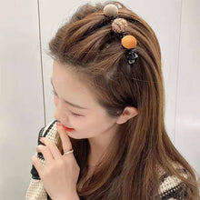 Ladda upp bild till gallerivisning, Hair Ball Duckbill Headdress Clip
