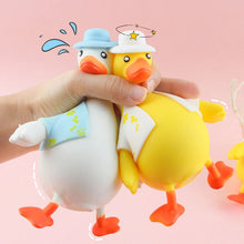 Ladda upp bild till gallerivisning, Stressavlastningsleksaker Dress Up Duck

