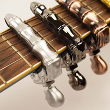 Ladda upp bild till gallerivisning, Skalle Finger Gitarr Capo
