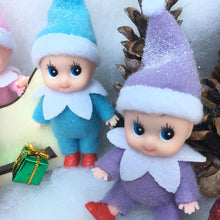 Ladda upp bild till gallerivisning, Julnisse Bebisdocka
