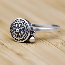 Ladda upp bild till gallerivisning, Buddhist Tibetan Prayer Wheel Ring OM Mantra Lotus Floral Ring
