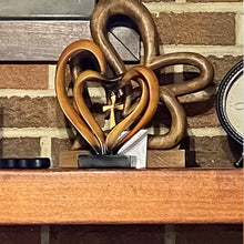 Ladda upp bild till gallerivisning, Jesus Entwined Hearts Cross
