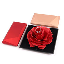 Ladda upp bild till gallerivisning, 3D Rose Ring Box
