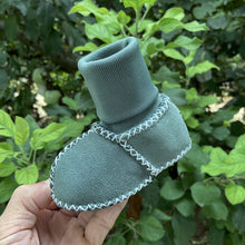 Ladda upp bild till gallerivisning, Varm päls babysocka skor
