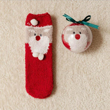 Ladda upp bild till gallerivisning, 🎄🧦Kreativ presentask med runda bollar och julstrumpor
