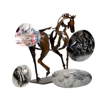 Ladda upp bild till gallerivisning, 'Adonis' hästskulptur
