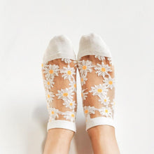 Ladda upp bild till gallerivisning, Genomskinliga strumpor |  Blommotiv

